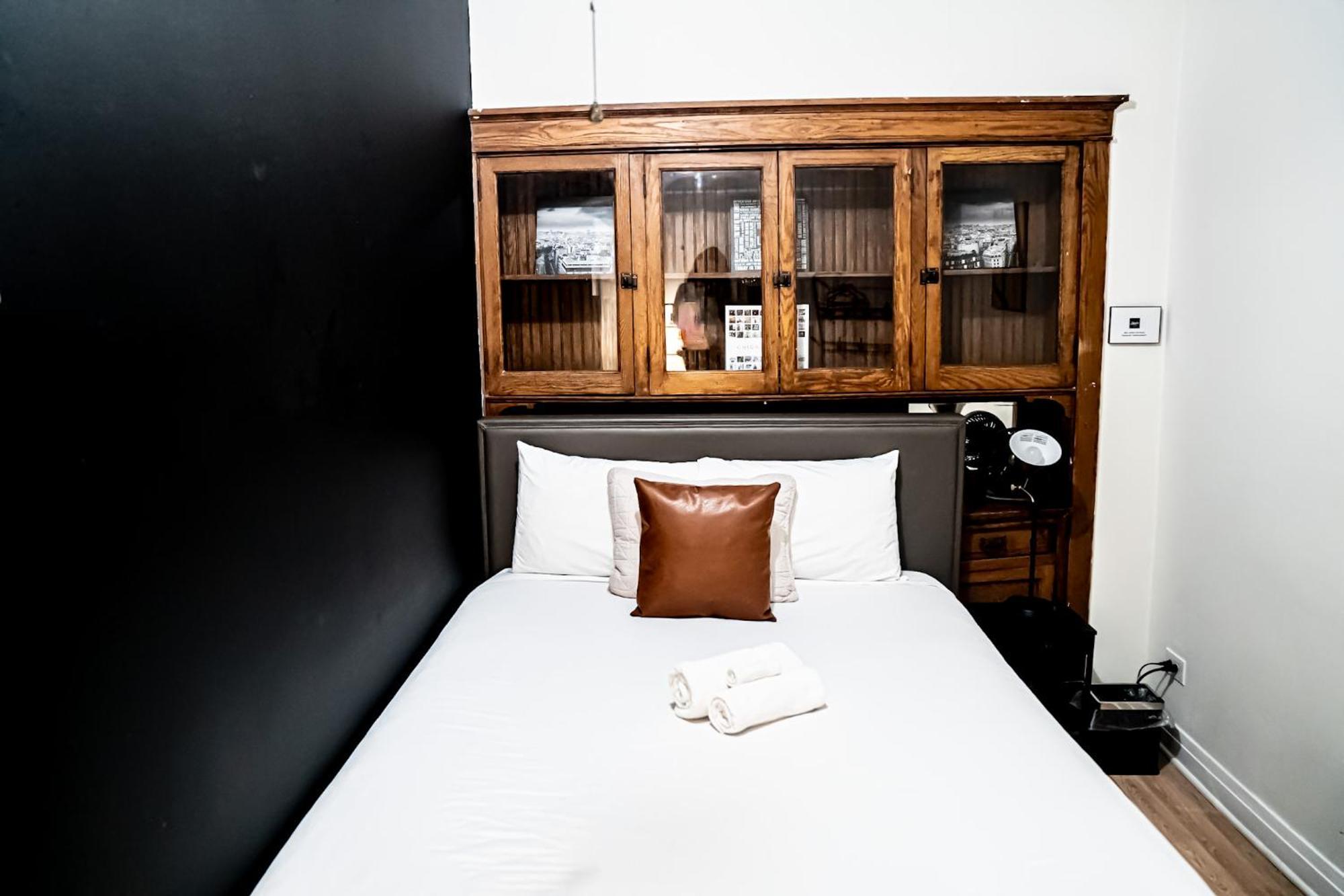 Hostal 424 Chicago