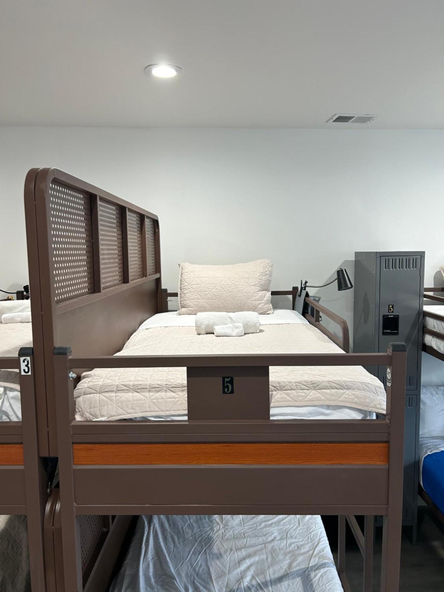 Hostal 424