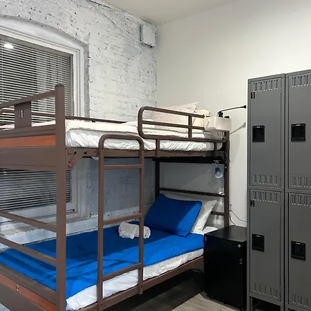 Stay 424 Hostel Chicago Exterior photo