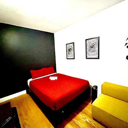 Stay 424 Hostel Chicago Exterior photo